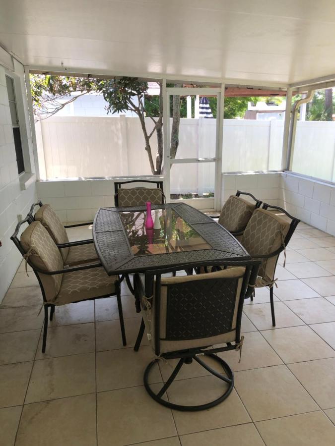 Cheerful 3 Bed House In A Cul- De-Sac! Villa Tampa Ngoại thất bức ảnh